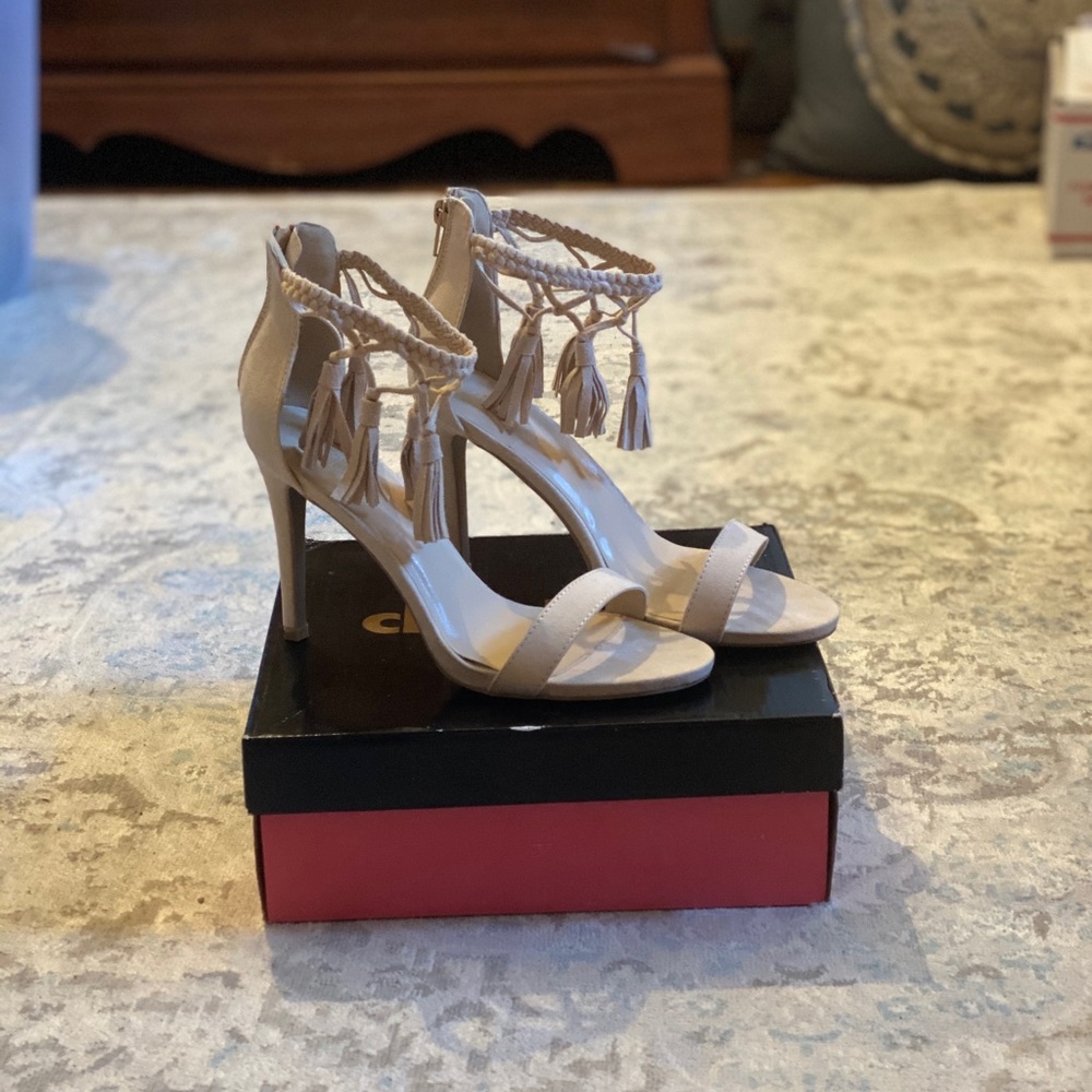 Nude heels with fringe detailing